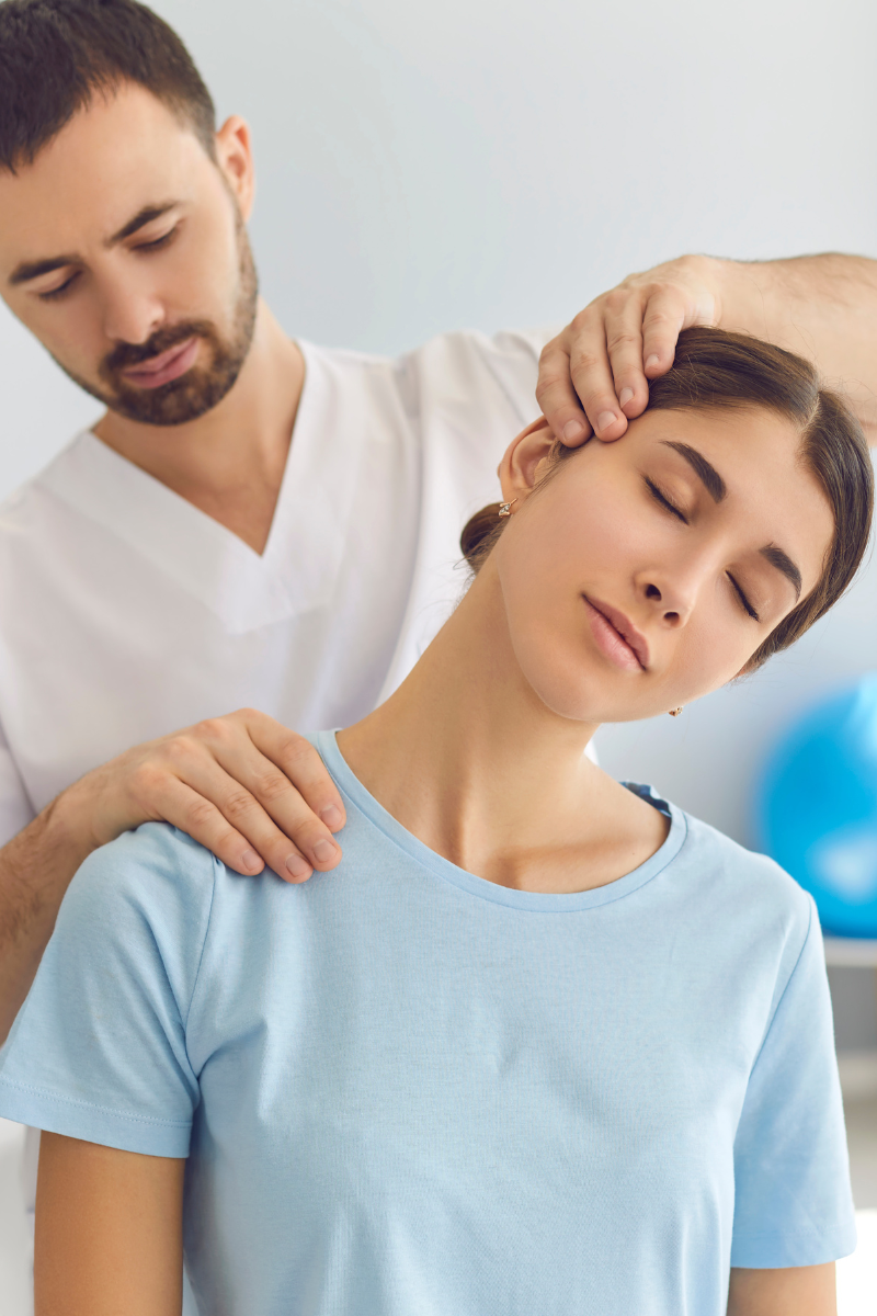 How to Fix Tech Neck: Exercises, Stretches & Tips - Forme®