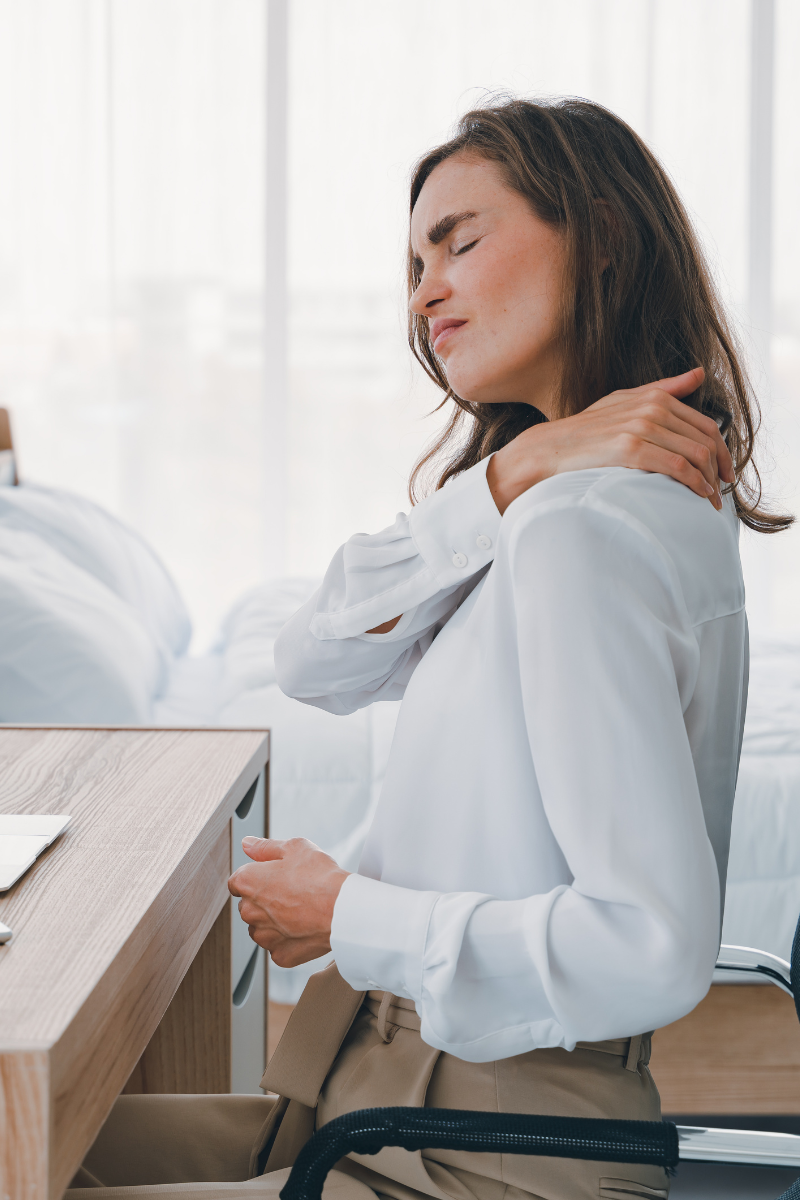 Tech Neck Prevention Tips | Reform PT