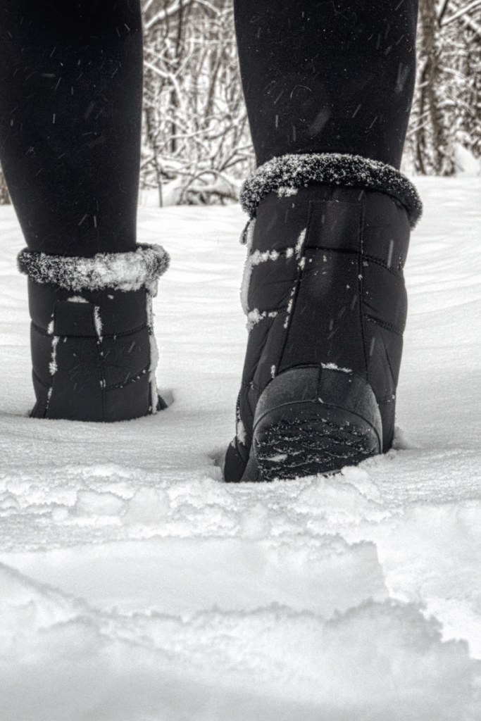 Supportive winter footwear protects joints by improving traction and stability.
